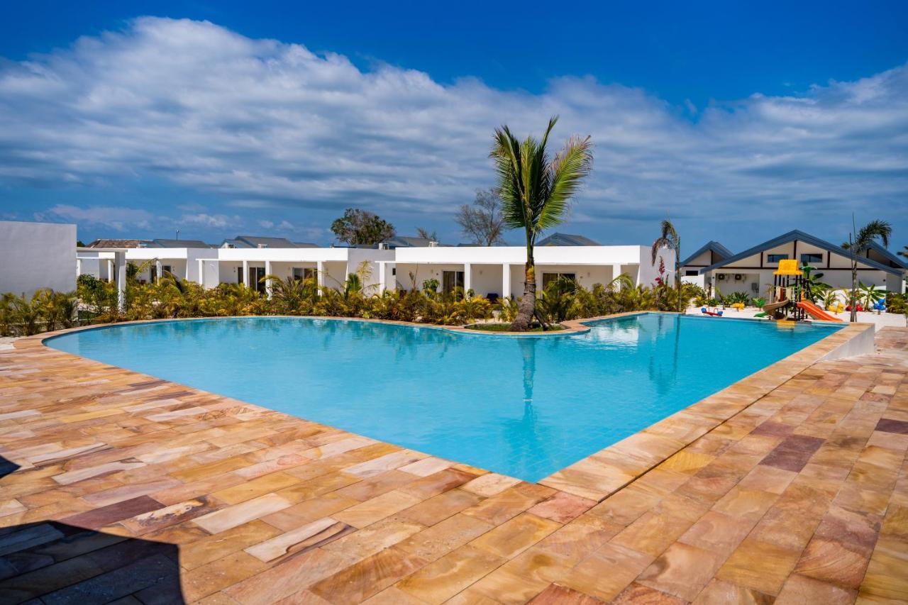 You&Me Resort Pagoda Beach Eksteriør bilde